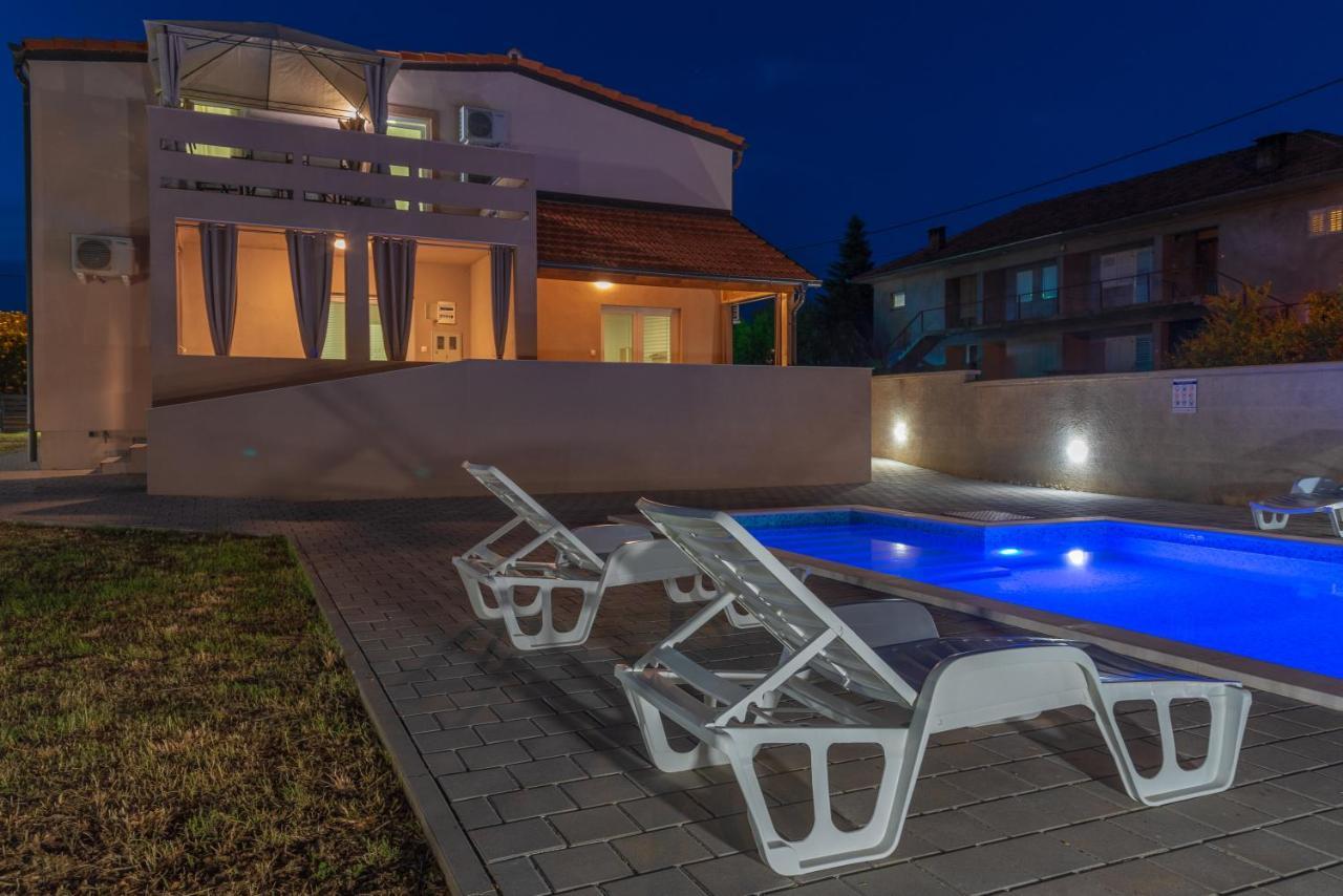 Apartmani Krzak Nin Esterno foto