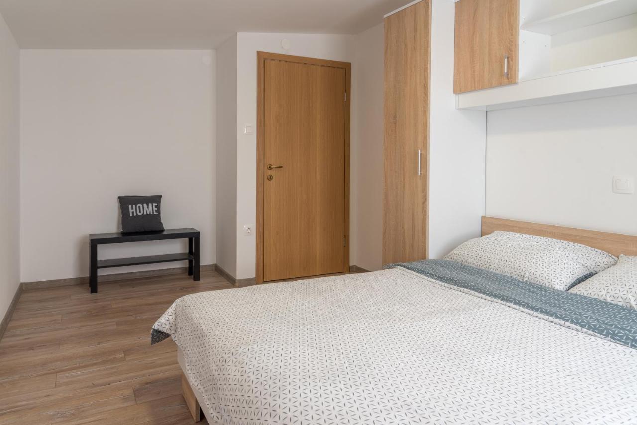 Apartmani Krzak Nin Esterno foto