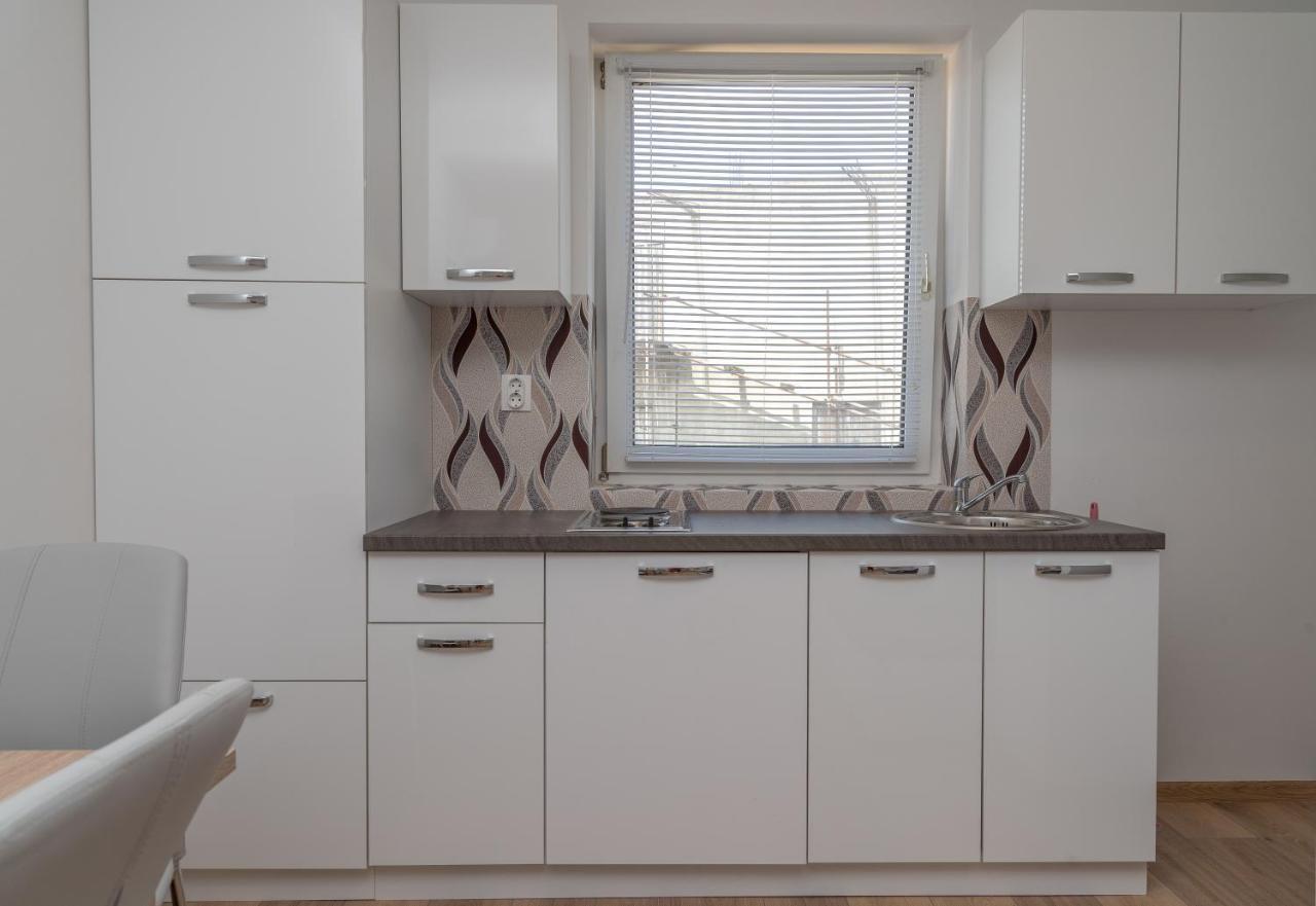 Apartmani Krzak Nin Esterno foto