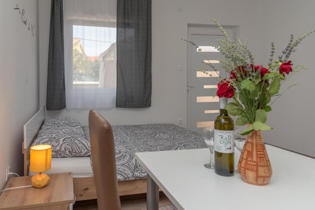 Apartmani Krzak Nin Esterno foto