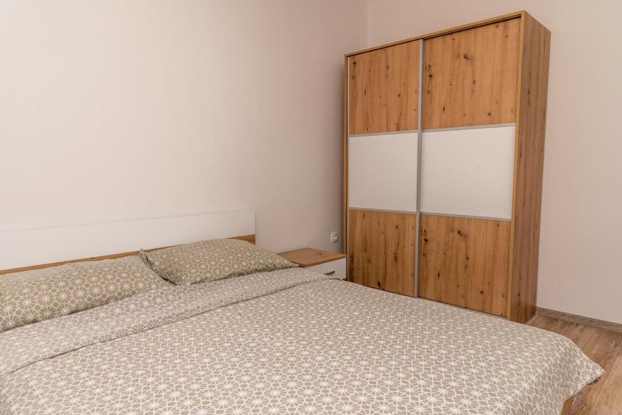 Apartmani Krzak Nin Esterno foto