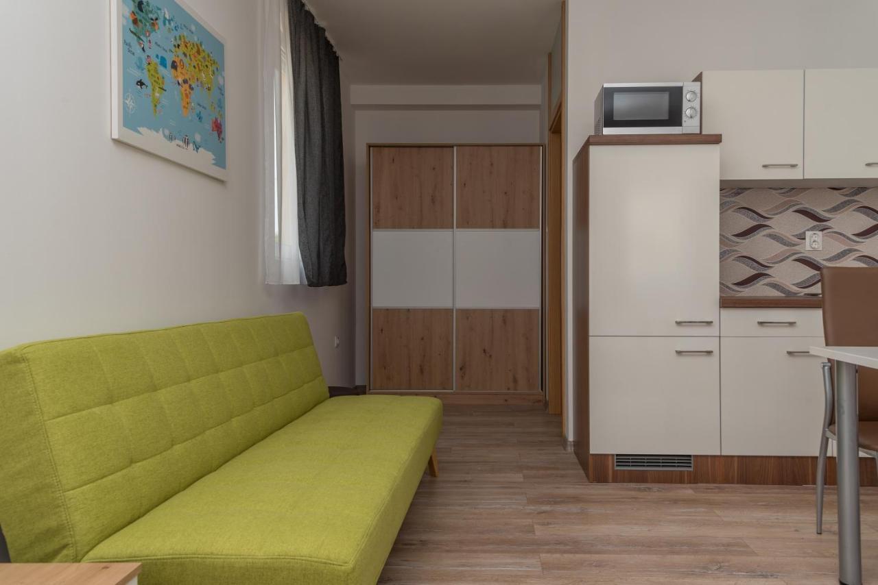 Apartmani Krzak Nin Esterno foto