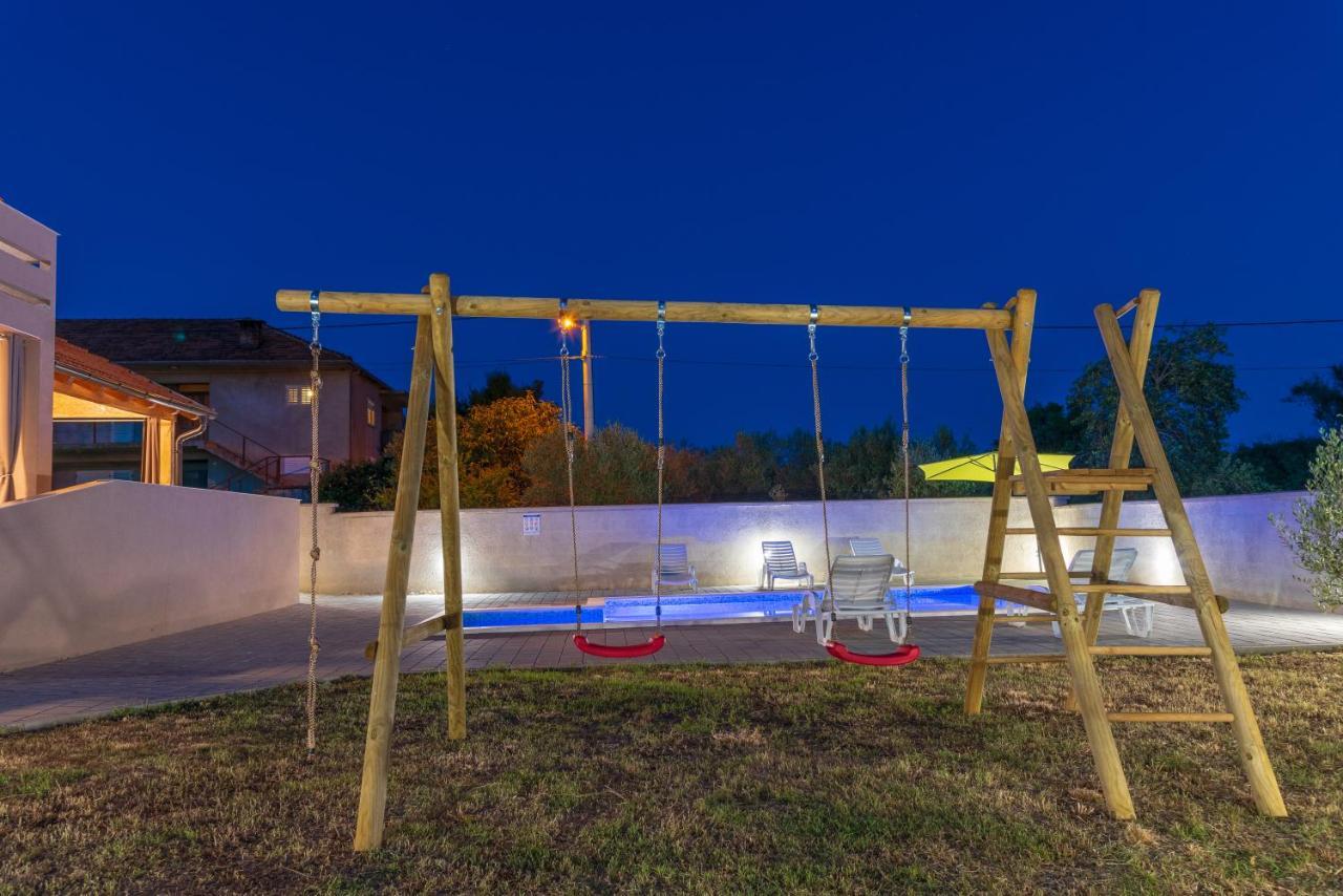 Apartmani Krzak Nin Esterno foto